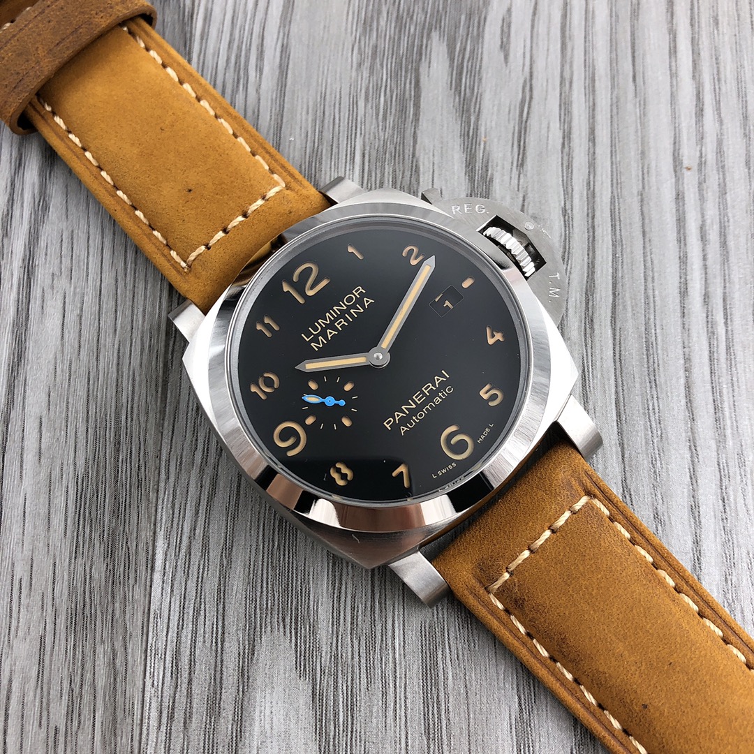 Panerai Lumino series PAM01359