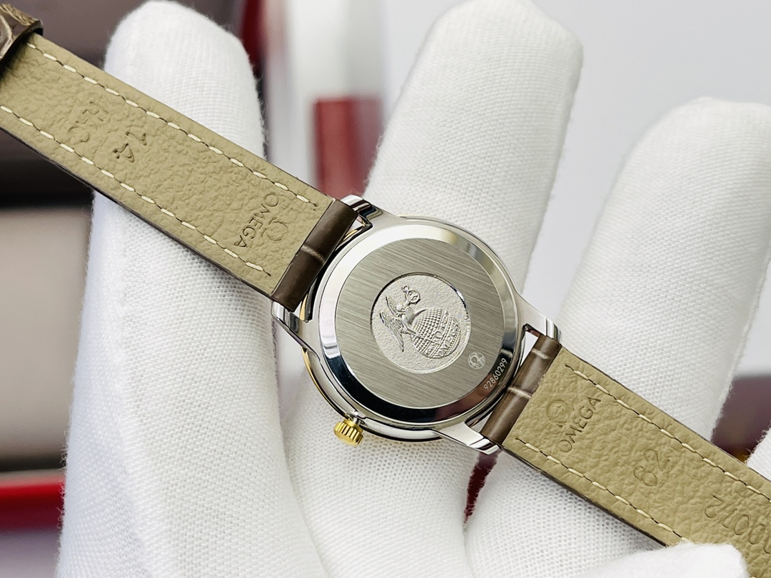 mega Diefei ladies watch! Challenging perfection, the dial size is 27.4mm