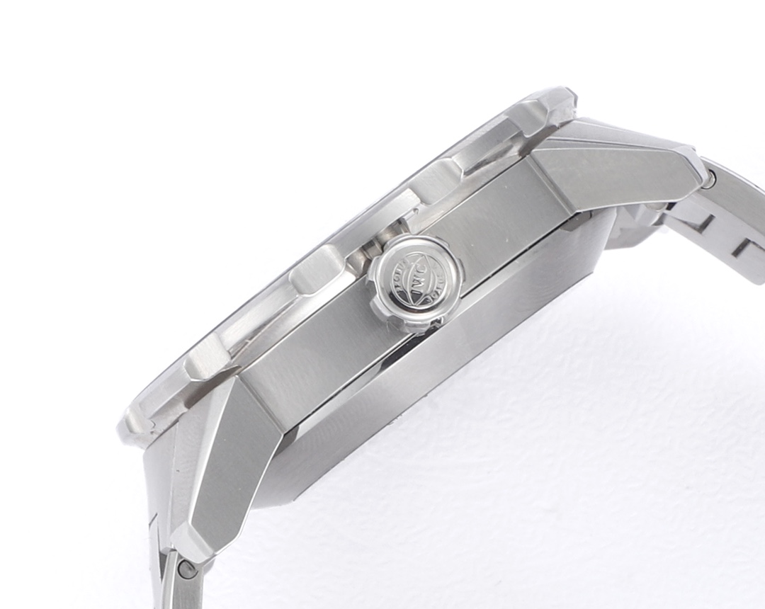 IWC's Ocean series has a history of nearly 50 years.