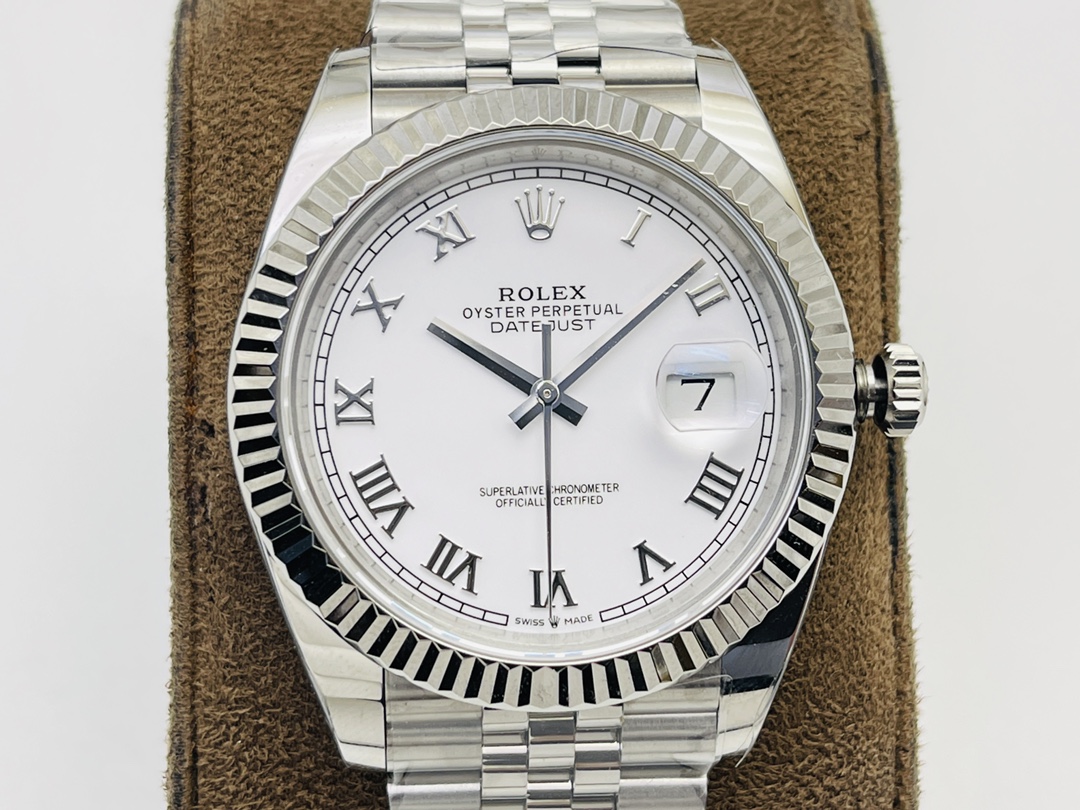 Rolex Datejust 126284 White Dial Watch