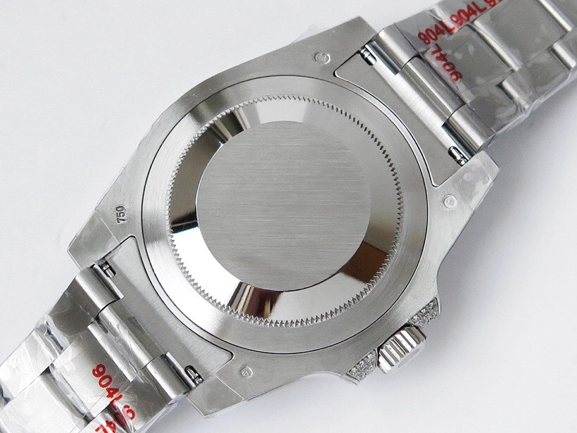 Rolex GMT-Master II Diamond Custom Edition 116765-SARU