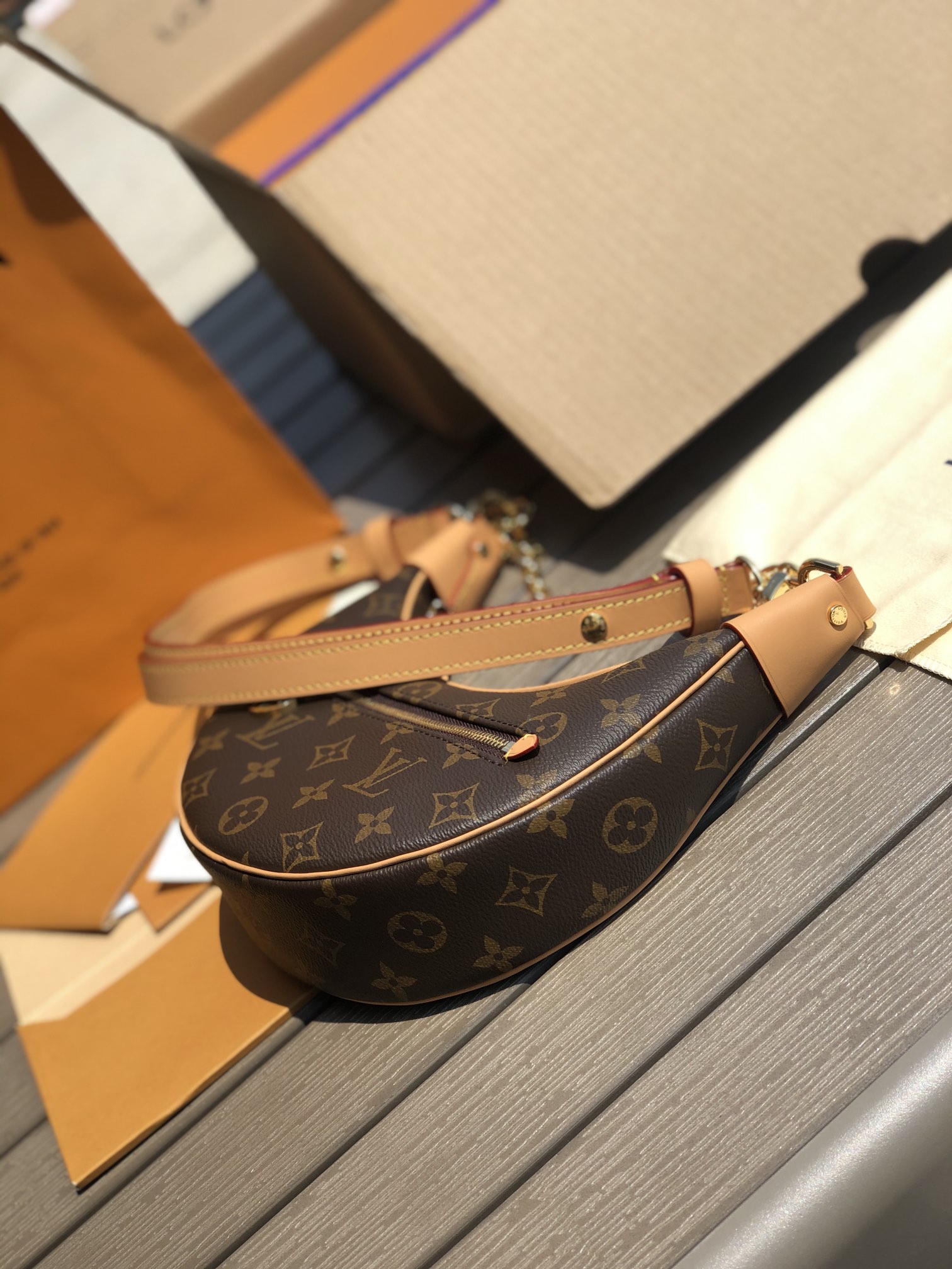 LV164643 bag