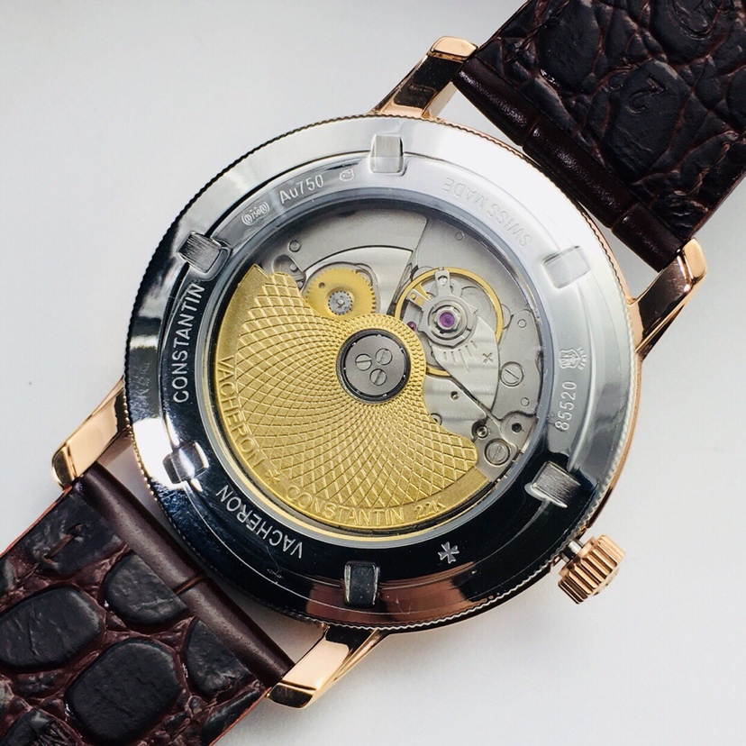 Vacheron Constantin TRADITIONNELLE 85520/000R-9850 men's watch!