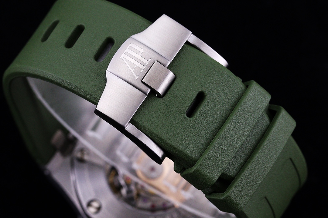 Audemars Piguet steel watch size 42MMX14.1MM!