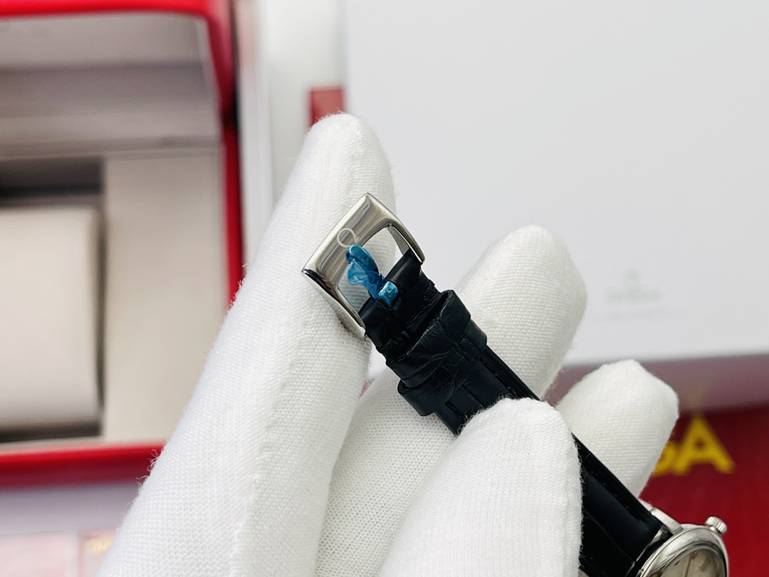 Omega Omega Diefei ladies watch! Challenging perfection, the dial size is 27.4mm_