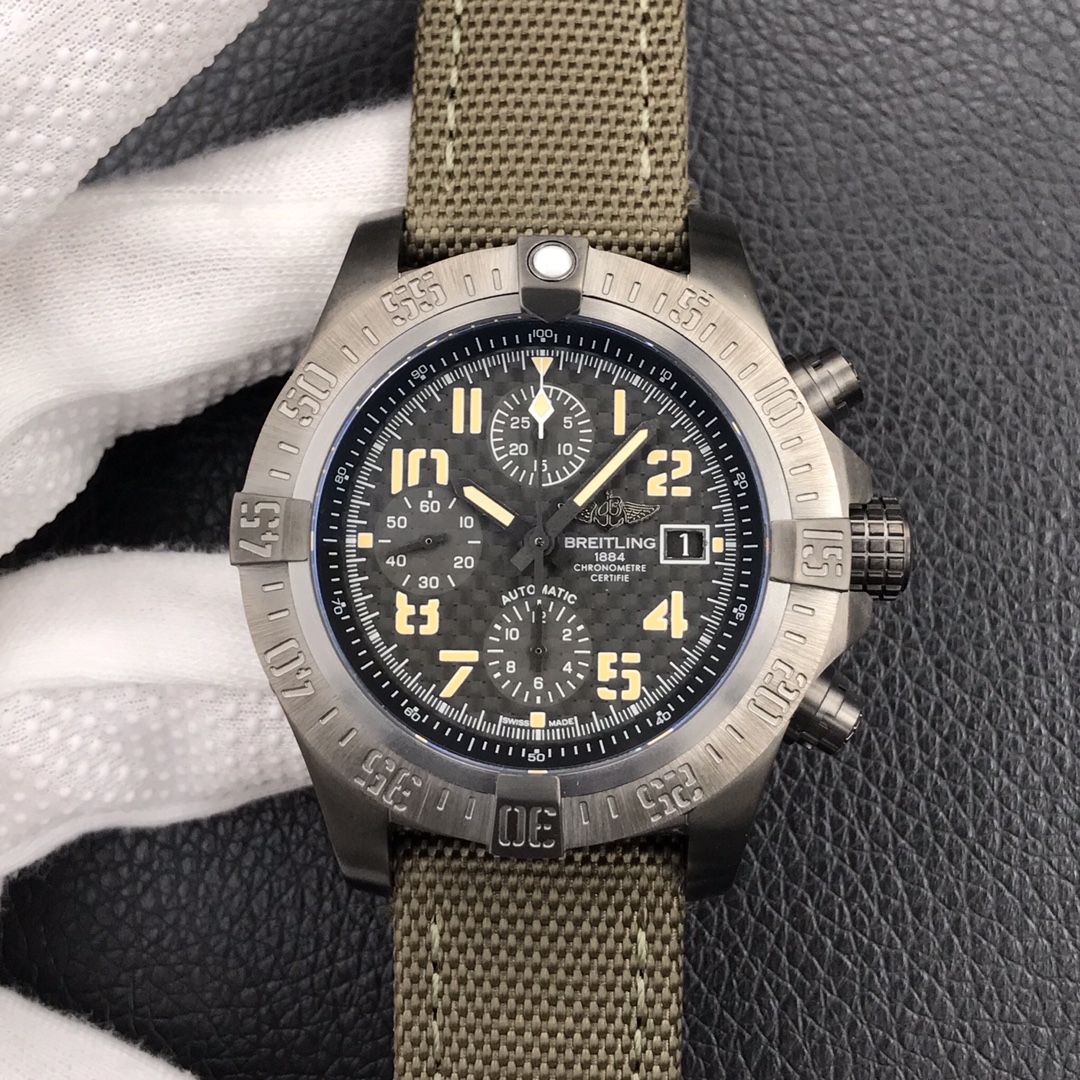 Breitling's new watch BREITLING AVENGER BANDIT