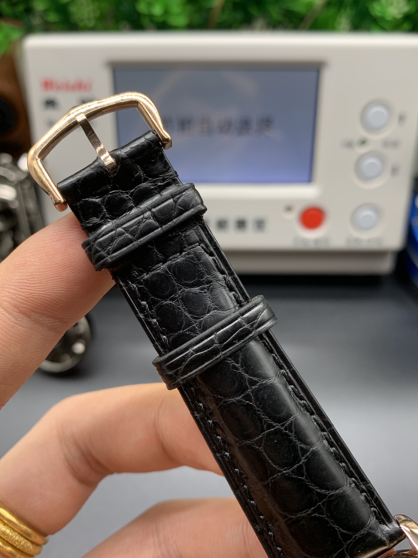 Cartier RONDE DE CARTIER London series WSRN0021 and W6700155