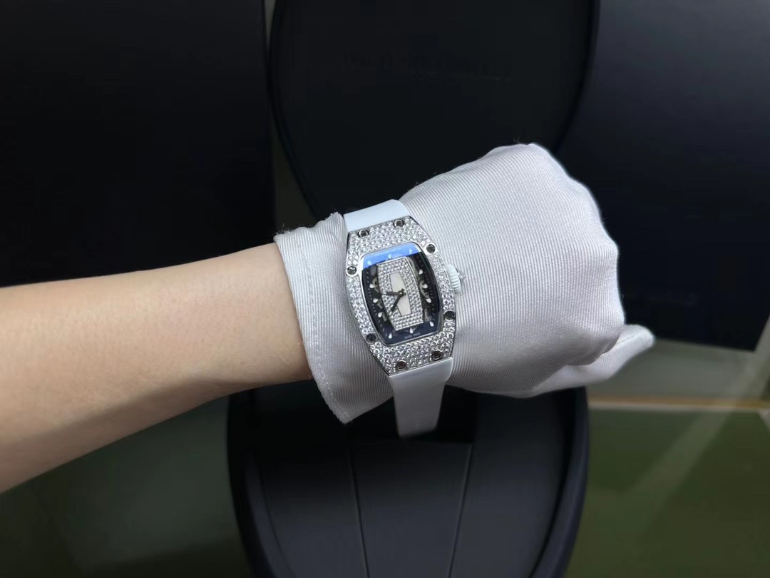 Richard Mille RM007-1 is the goddess in the watch