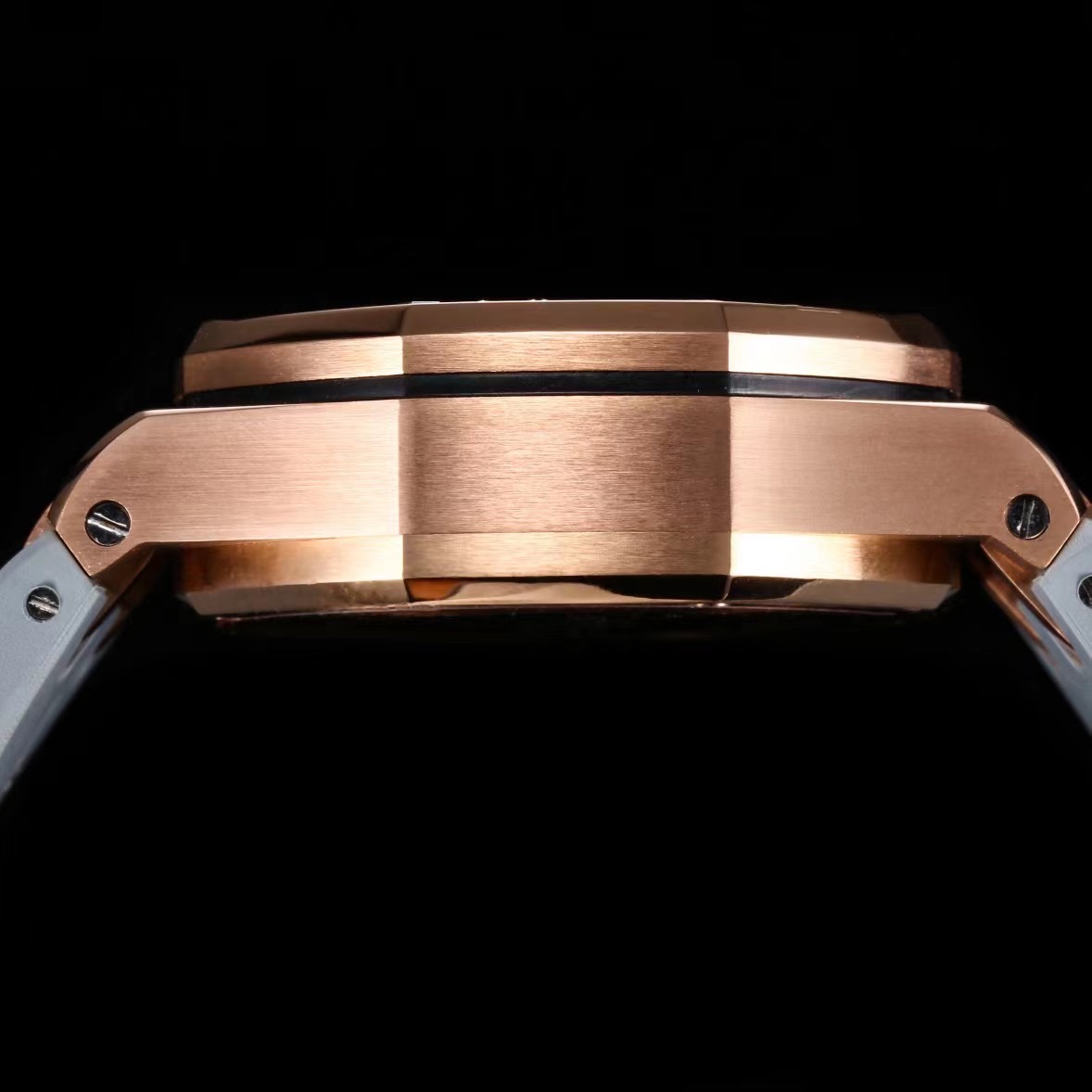 Audemars Piguet Royal Oak Women's Multifunctional Chronograph Mechanical Watch