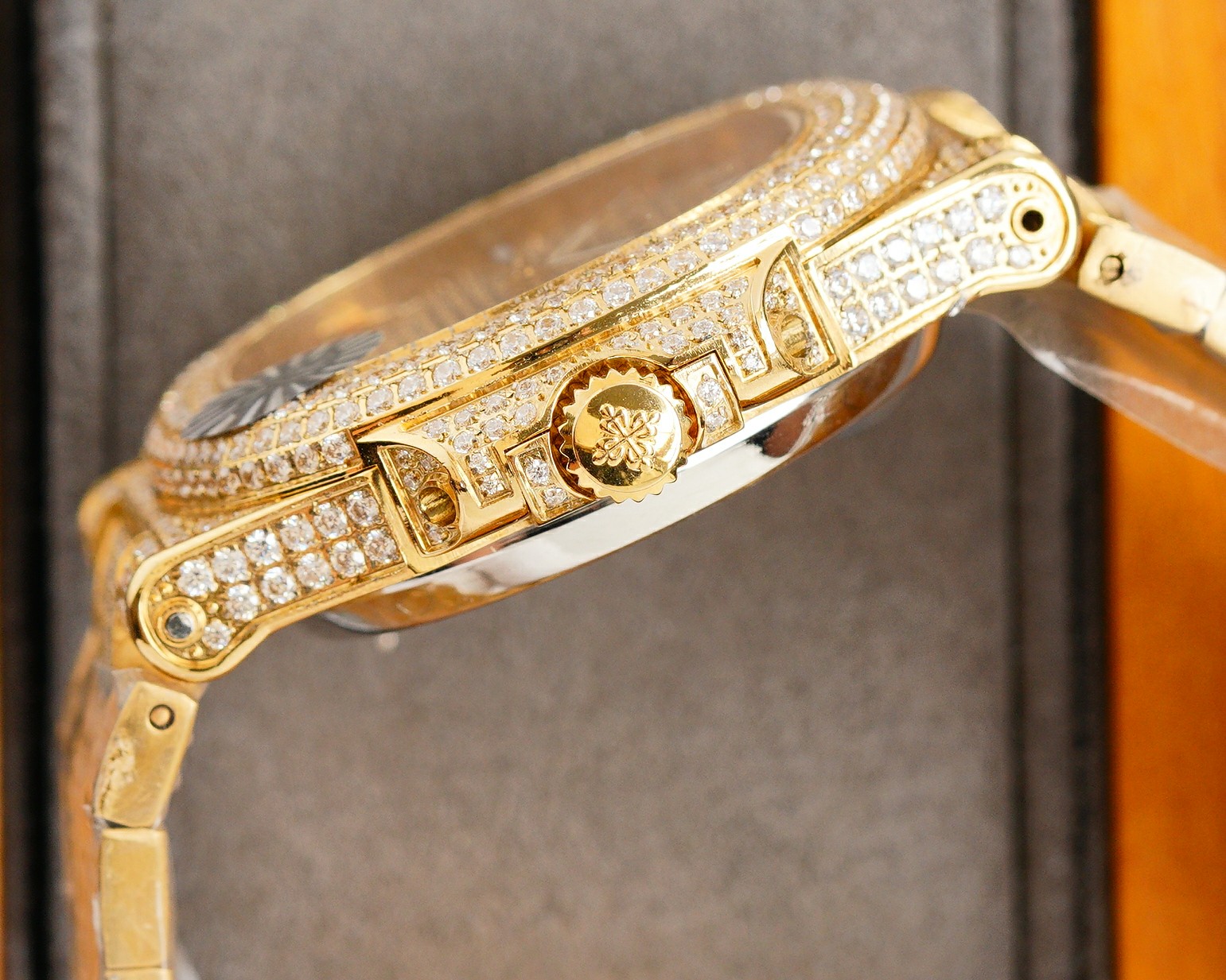 Patek Philippe's king of steel watches, the Nautilus 5711A watch,