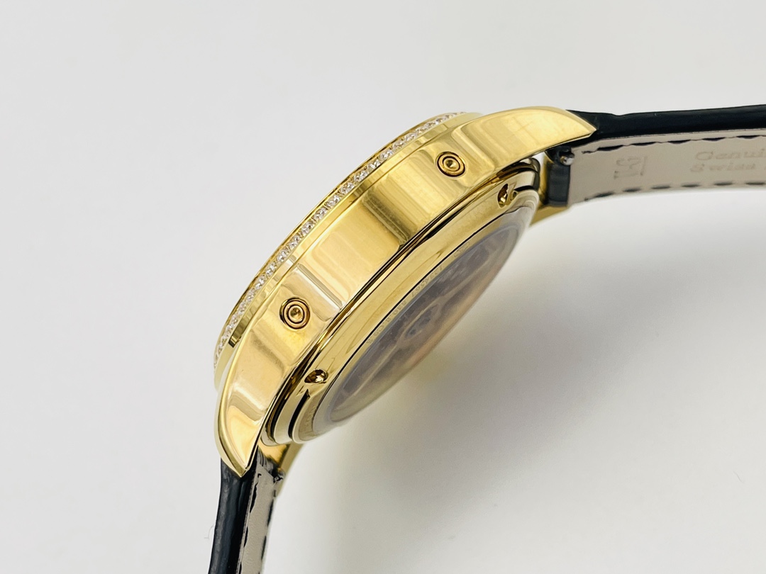 (Jeger-LeCoultre Master Series) watch