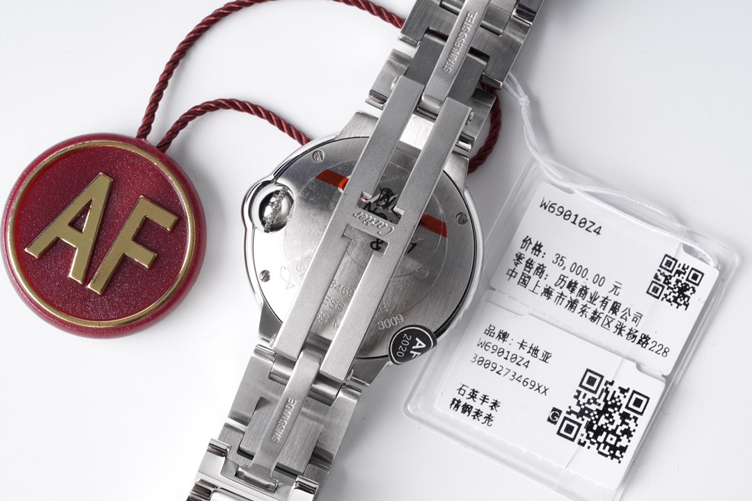 Cartier 28mmW2BB0009 ladies watch!