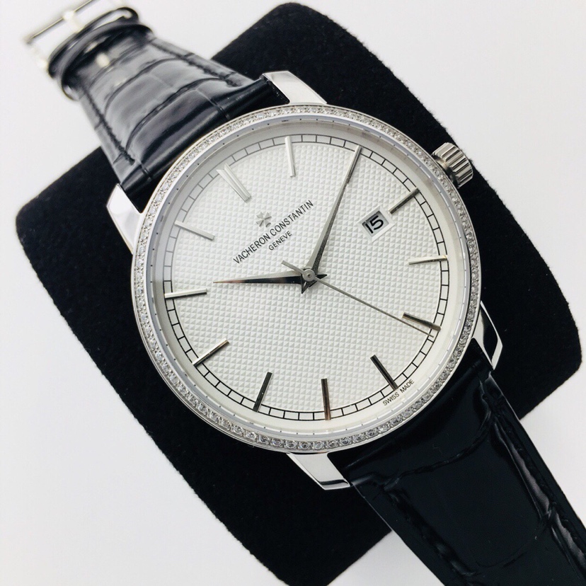 Vacheron Constantin TRADITIONNELLE 85520/000R-9850 men's watch!