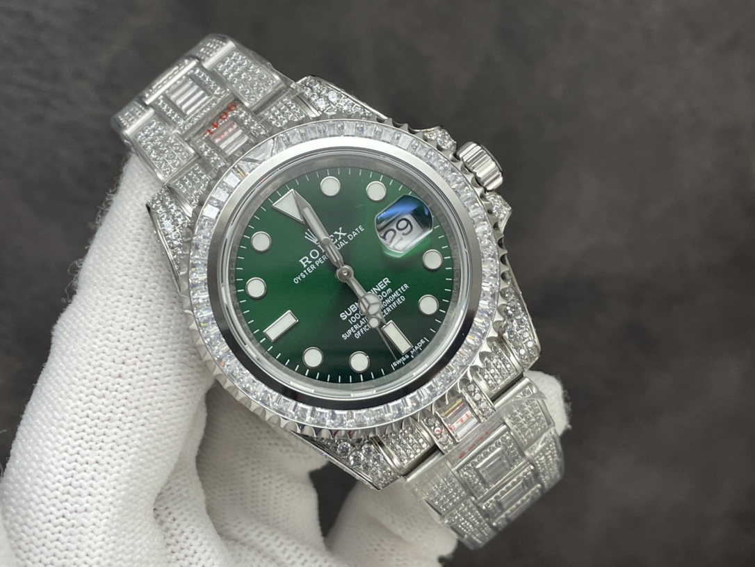 Rolex Gypsophila watch in history-Submariner Special Diamond Pavé!