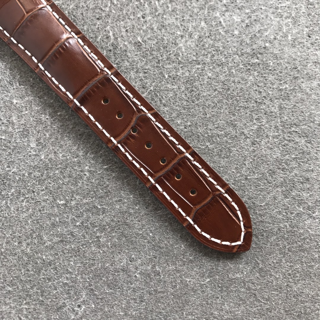 Breitling's super domineering BL Breitling Pilot 8