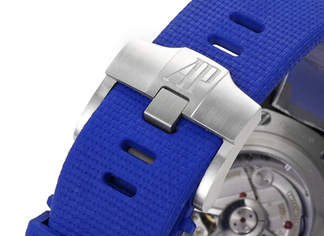 Audemars Piguet Royal Oak Offshore 26238 series 42mm watch