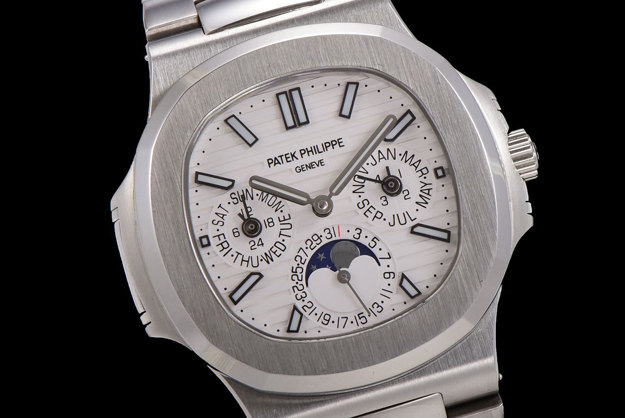 Patek Philippe 5740/1G-001 - the ultra-complex multi-functional Nautilus complex watch