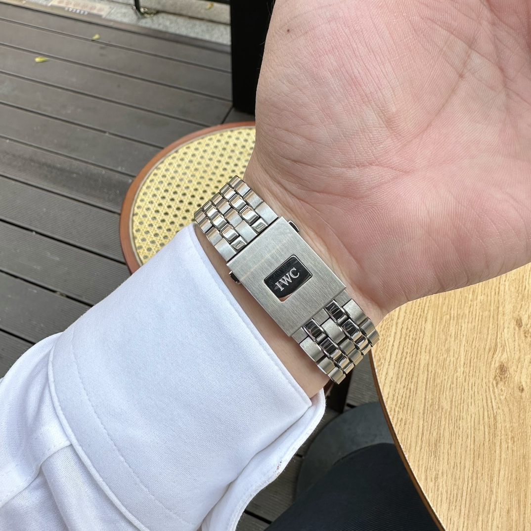 IWC Pilot's New Pilot Chronograph Watch 41 Series Belt IW388101