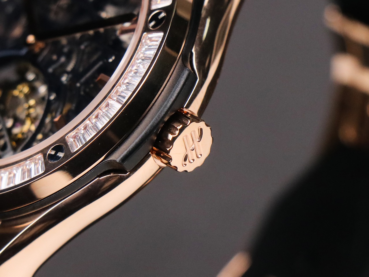 Exclusive debut of JB Hublot (Hengbao) CLASSIC FUSION series tourbillon!