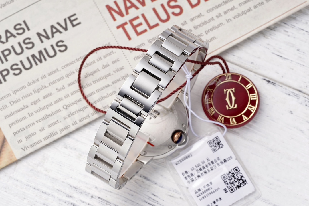 Cartier 33mm blue balloon series watch