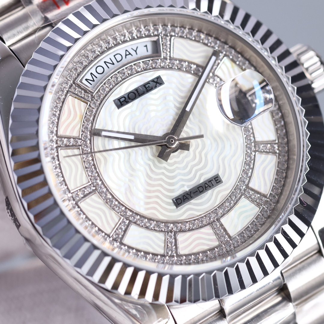 Rolex Day-Date Series Gypsophila Diamond-encrusted Mechanical Watch