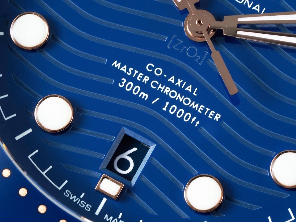 Omega SEAMASTER Seamaster Planet Ocean 210.30.42.20.01.001