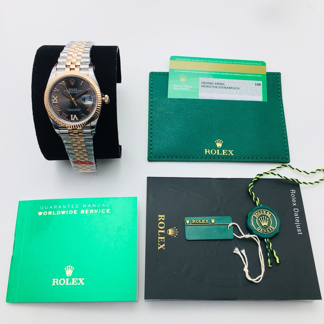Rolex's original molded 3235 automatic mechanical movement Datejust series 126233