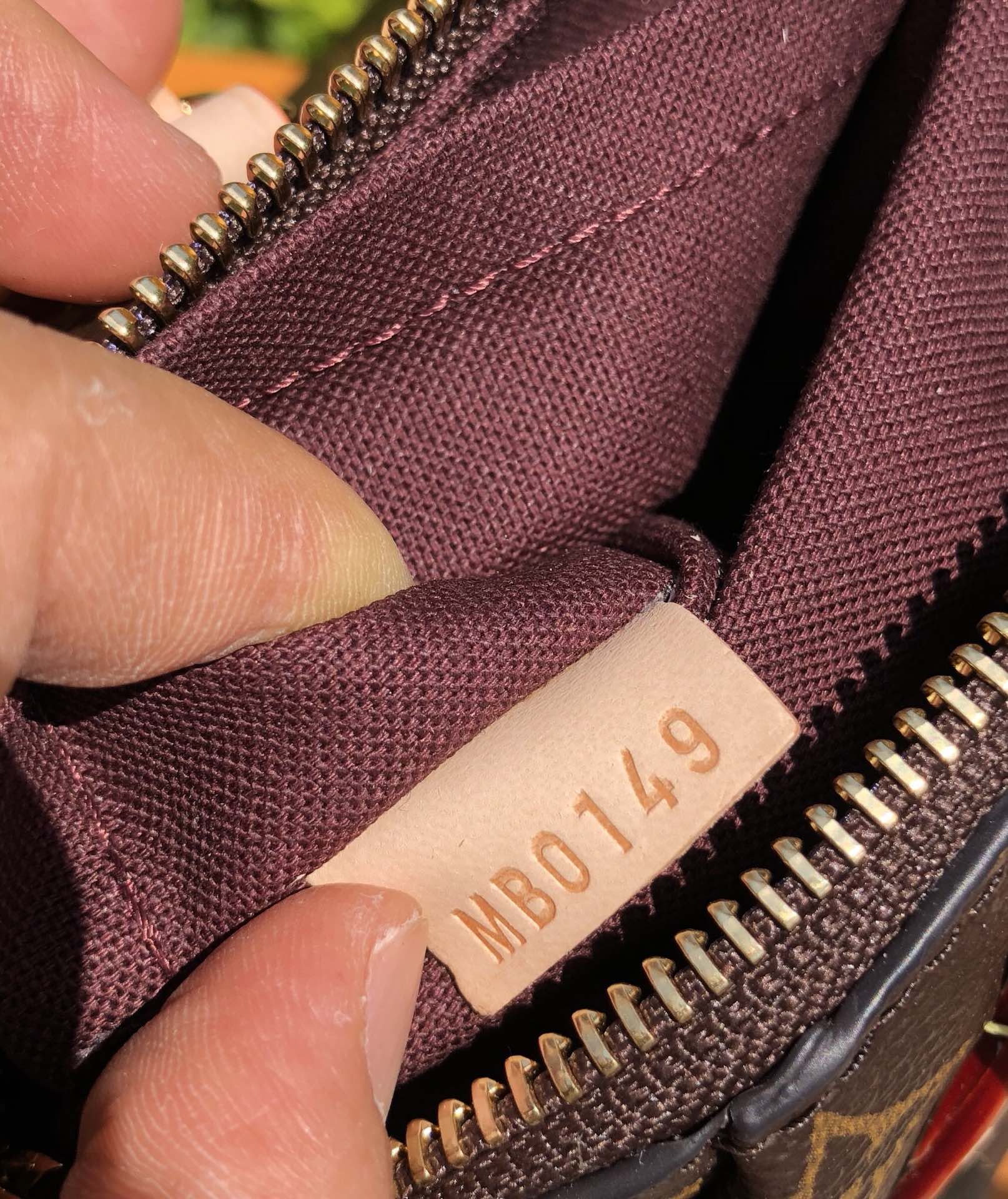 LV164507 bag