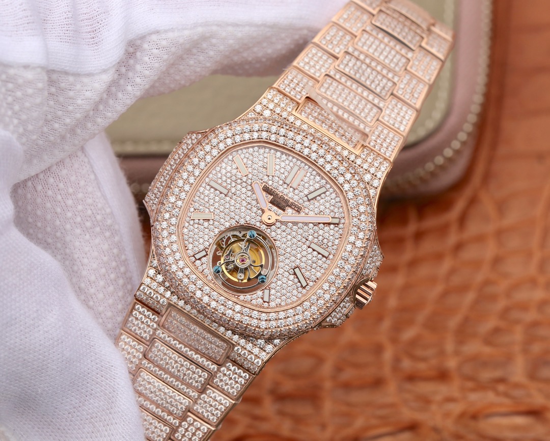 The unique and charming design of the Patek Philippe Starry Tourbillon Watch
