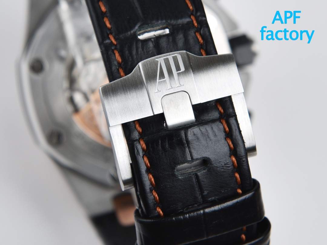 Audemars Piguet Royal Oak Offshore 26238 series 42mm watch