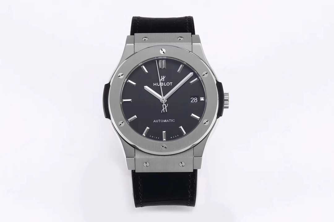 Hublot Classic Fusion Series 19885,