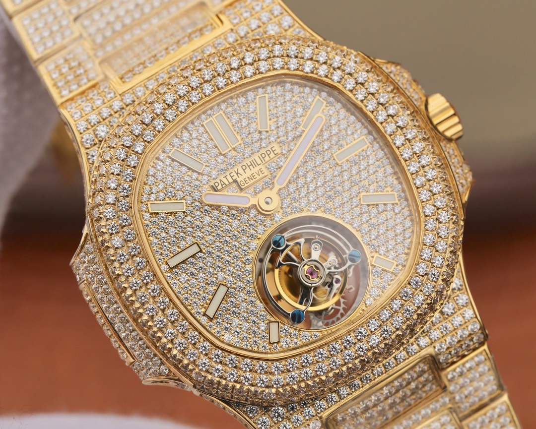 The unique and charming design of the Patek Philippe Starry Tourbillon Watch