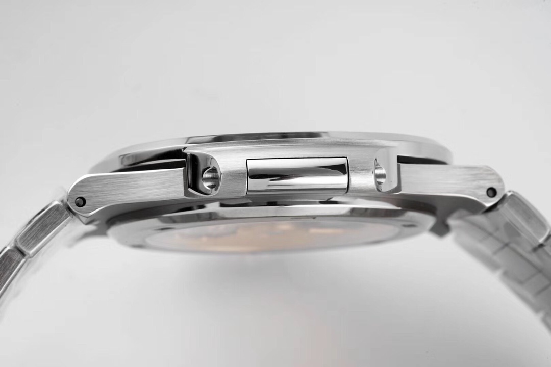 Patek Nautilus 5711 Pattek co-branded Tiffany global limited edition!