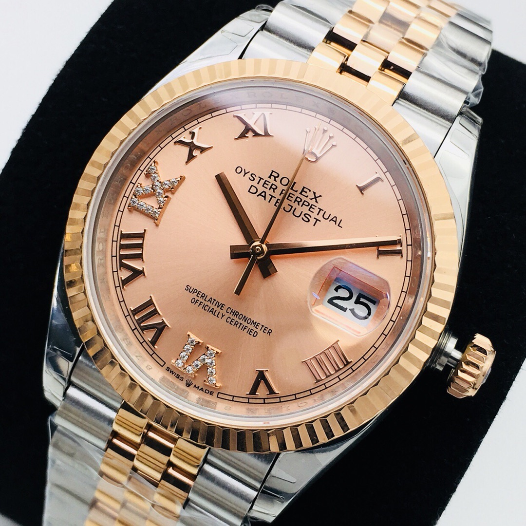 Rolex's original molded 3235 automatic mechanical movement Datejust series 126233