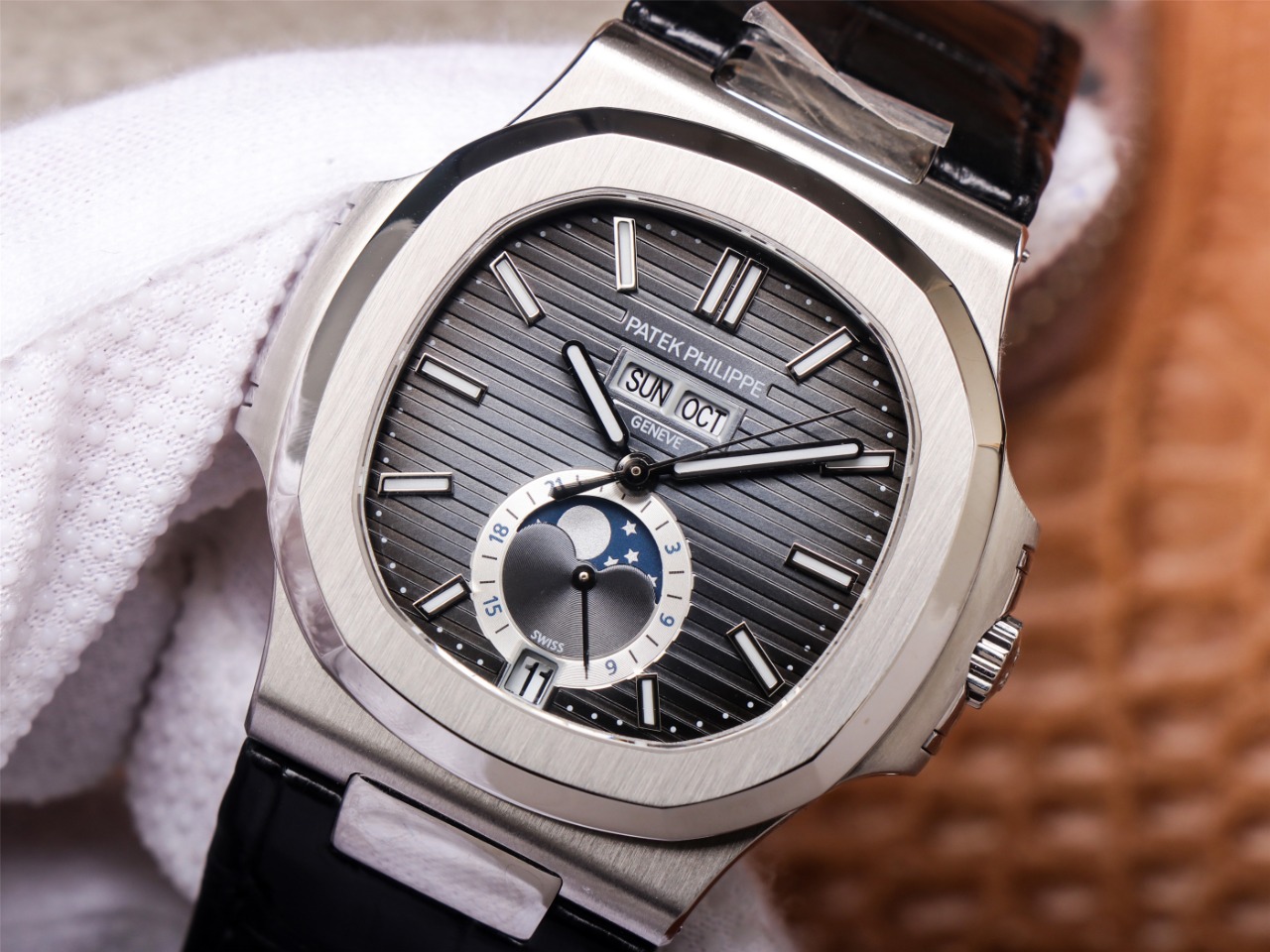 Patek Philippe Sport Elegance Series 5726/1A-010 Watch
