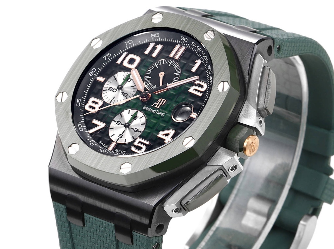 Audemars Piguet Royal Oak Offshore 26238 series 42mm watch