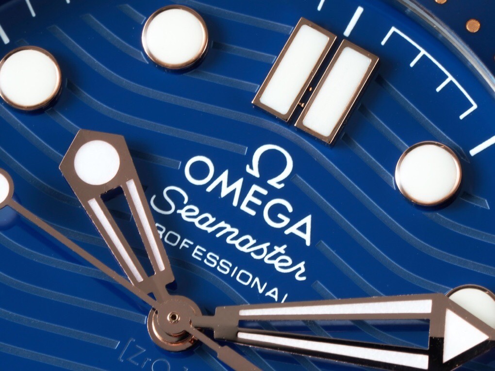 Omega SEAMASTER Seamaster Planet Ocean 210.30.42.20.01.001