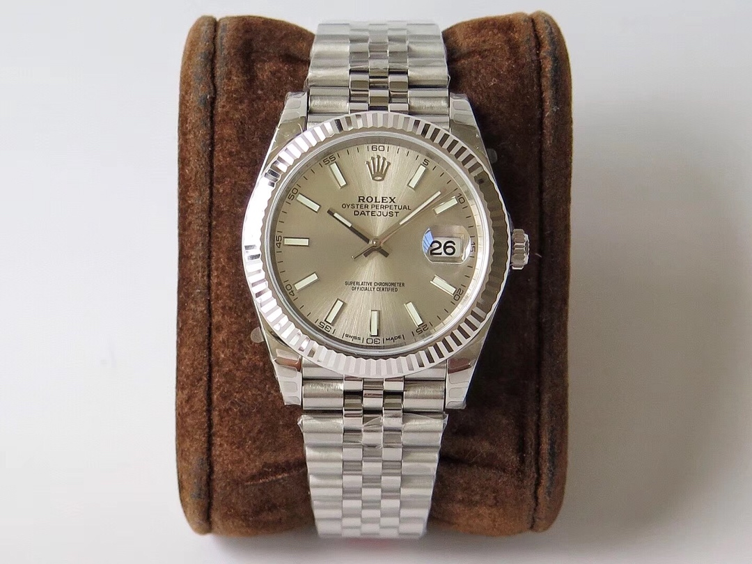 Rolex 3235 Automatic Mechanical Movement Datejust Series 126235 Men’