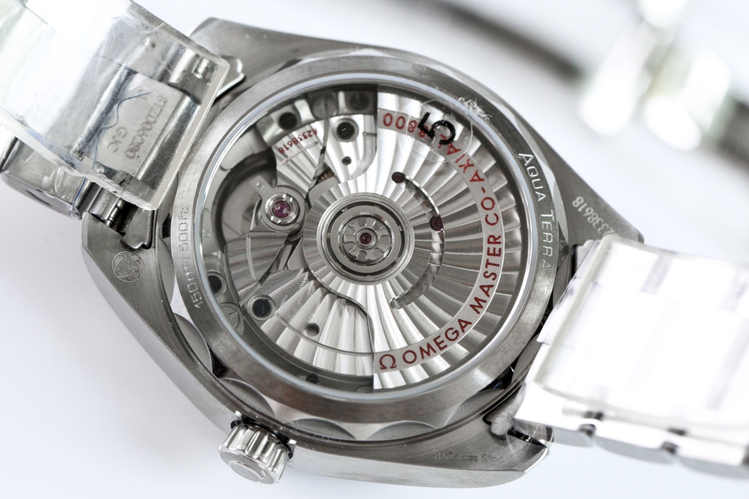 Omega Seamaster 150m women's mechanical watch - 34mm,