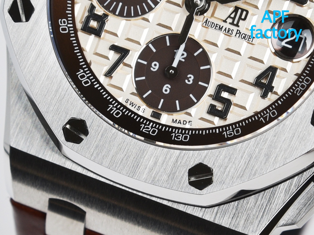 Audemars Piguet Royal Oak Offshore 26238 series 42mm watch