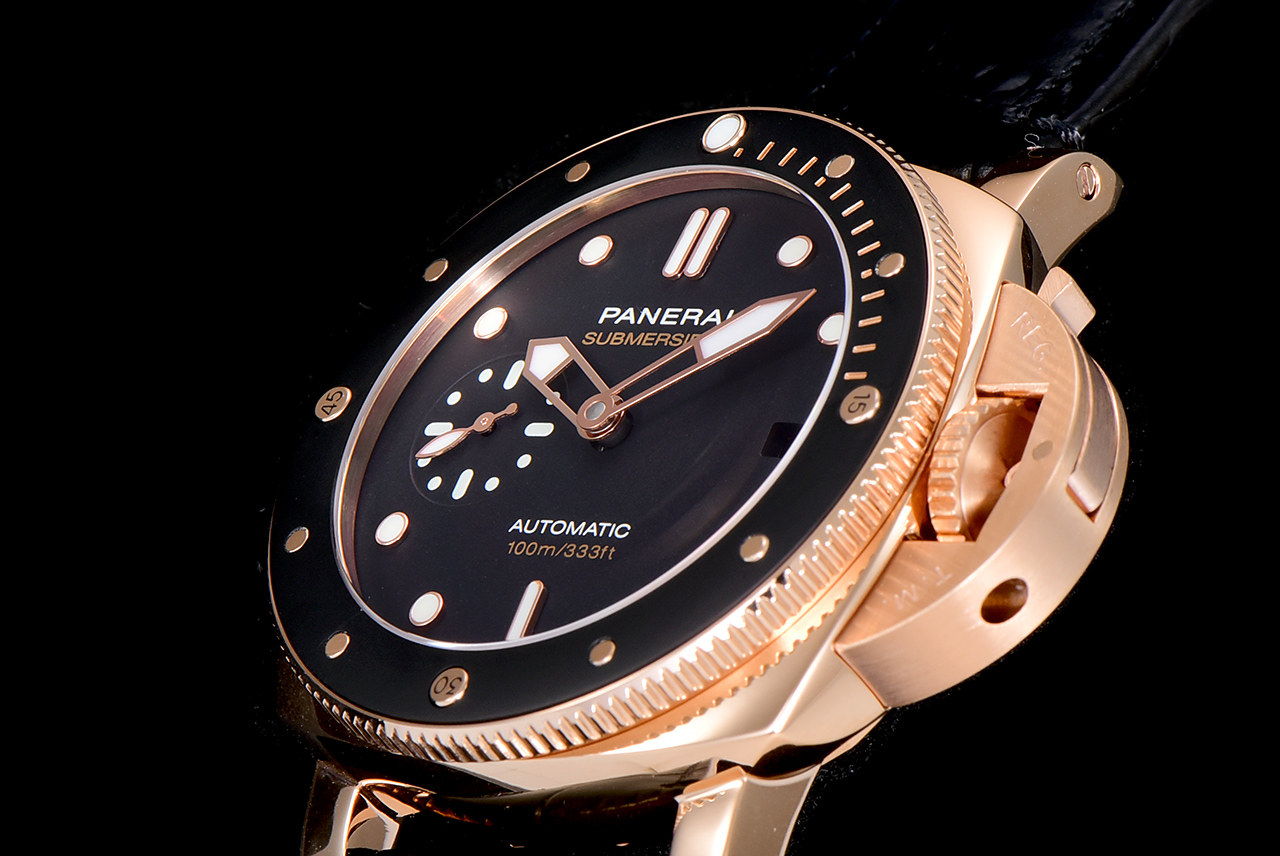 Panerai SUBMERSIBLE sneaker series PAM00974 watch