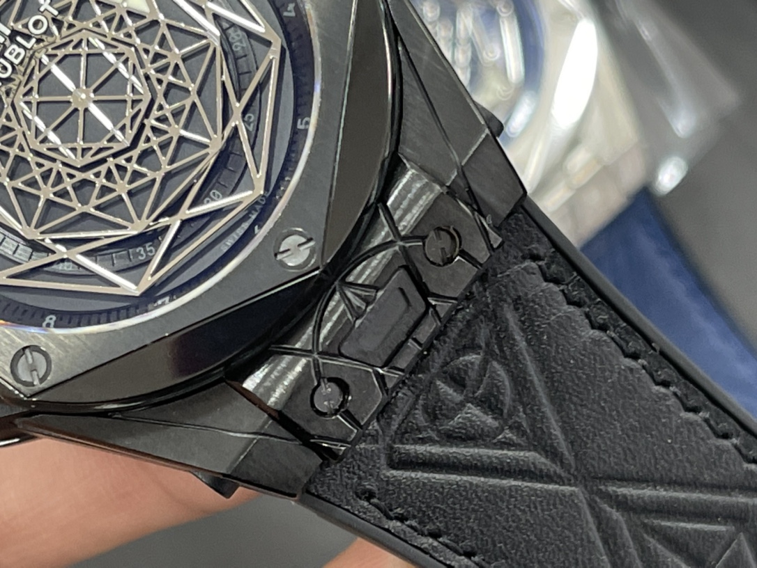 Hublot Big Bang series—tattoo watch! Original 1:1 mold opening, which