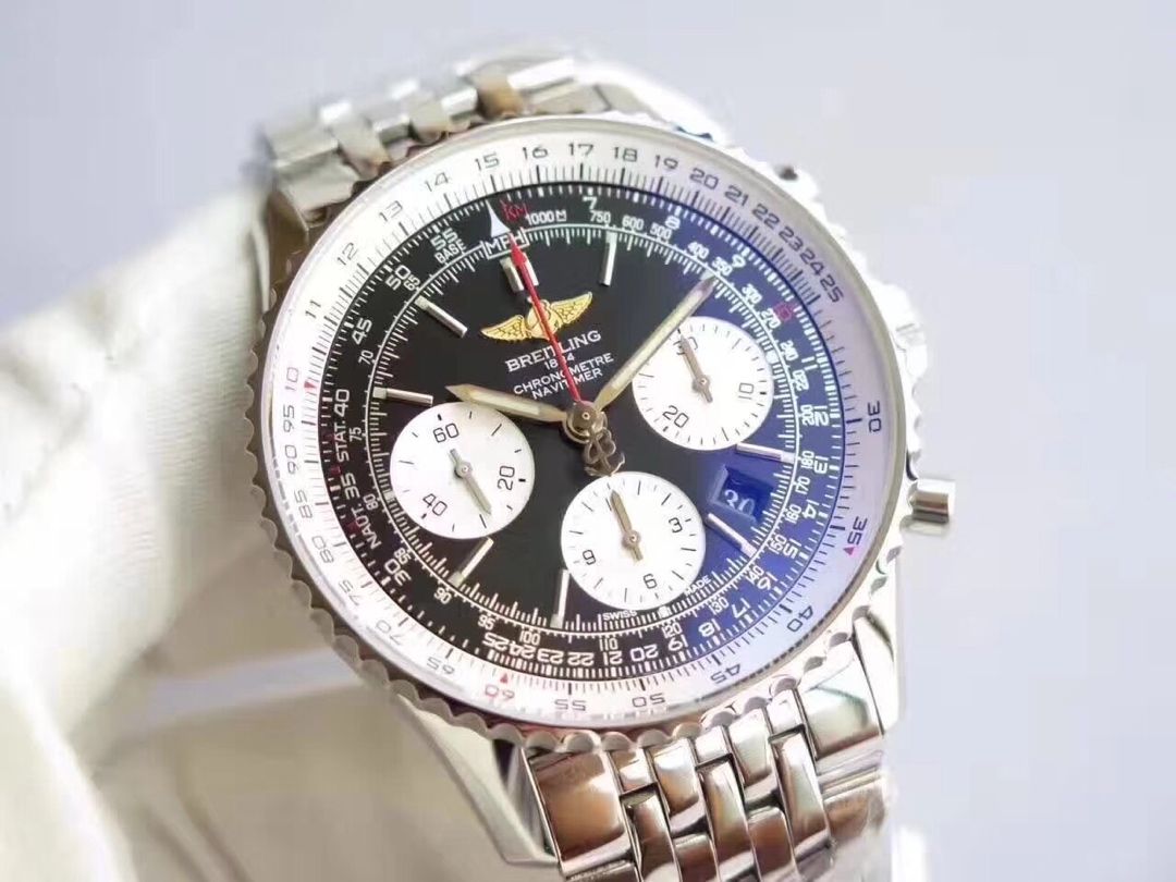 Breitling Navigation Chronograph Series Watch