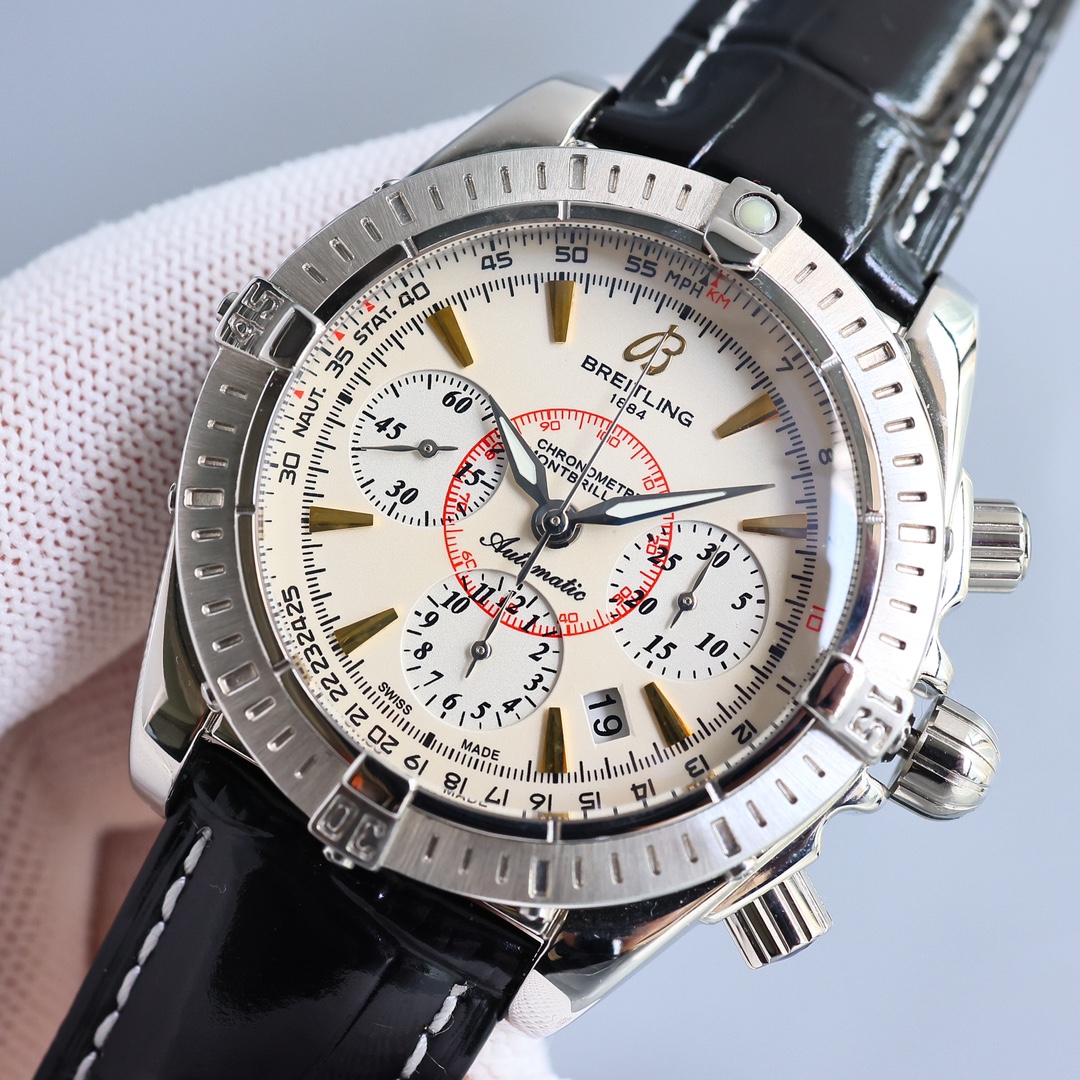 Breitling Avenger B01 Chronograph Watch
