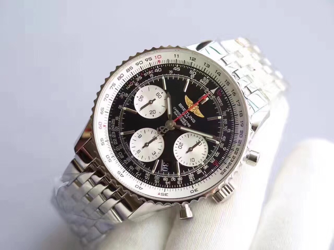 Breitling Navigation Chronograph Series Watch