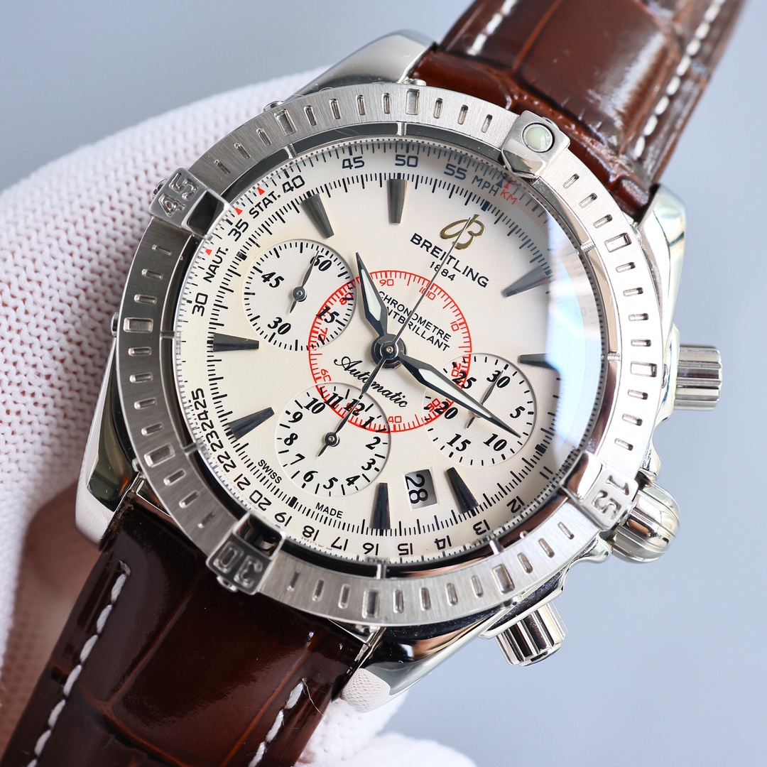 Breitling Avenger B01 Chronograph Watch