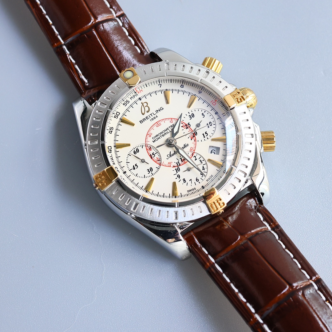 Breitling Avenger B01 Chronograph Watch