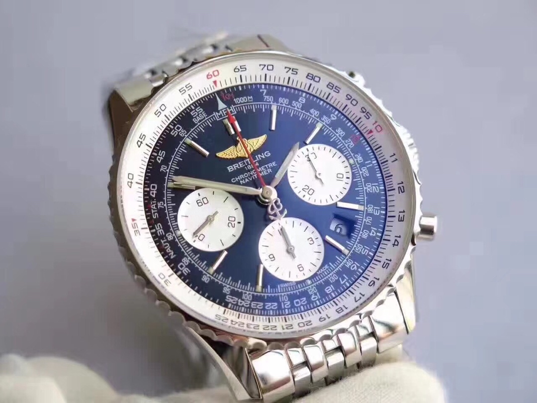 Breitling Navigation Chronograph Series Watch