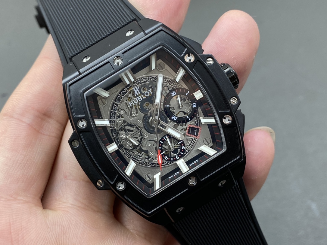 Hublot launches a new Spirit of Big Bang limited edition watch
