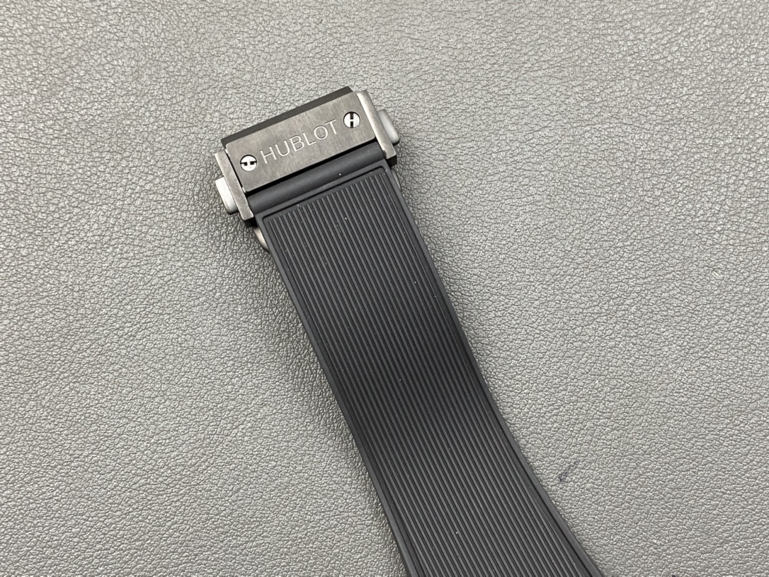 Hublot launches a new Spirit of Big Bang limited edition watch